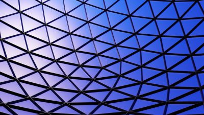 Blue sky, glass dome roof with triangular grid pattern, symmetrical composition, closeup shot of the blue background wall, geometric shapes, architectural photography with a symmetrical composition, high resolution, highly detailed, best quality, masterpiece in the style of geometric shapes.