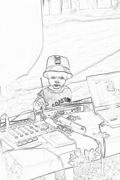 A baby DJ playing on an old setup with two turntables and one mixer, in the style of a detailed ink sketch. He is wearing a cap and t-shirt saying "COAST", with a table full of cables and a big screen behind him. The drawing is done in thick black and white lines with low detail, like a children's coloring page without shading.