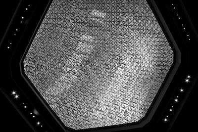 3d render of ceiling with hexagon pattern, black and white, metallic silver texture, light reflection on the surface, stars in background, high resolution, intricate details, symmetrical composition, professional photography lighting, shot using Sony Alpha A7 III camera with FE 2490mm f/4 P Douache lens --ar 128:85